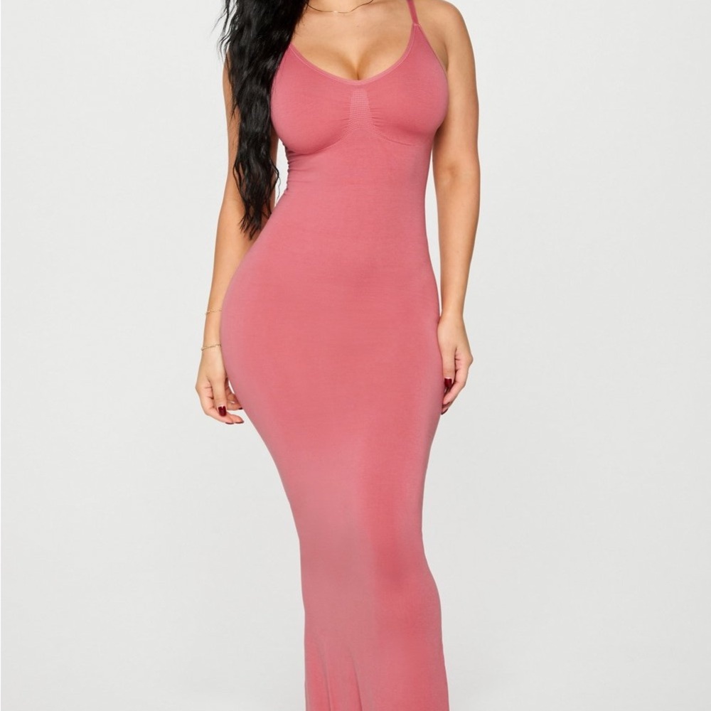 YITTY Fabletics Dusty Rose Maxi Dress NWOT S/M